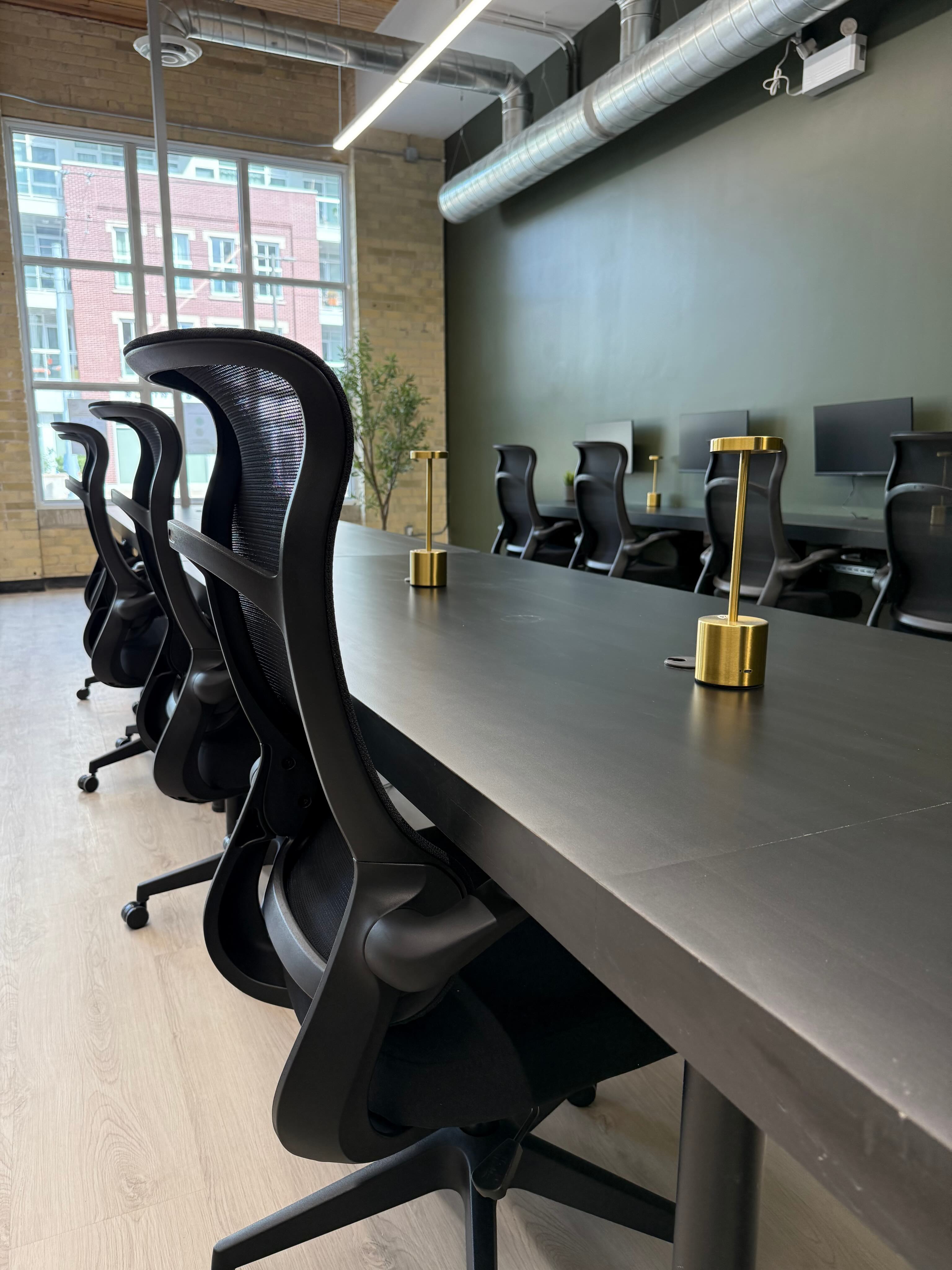 Students collaborating on computers